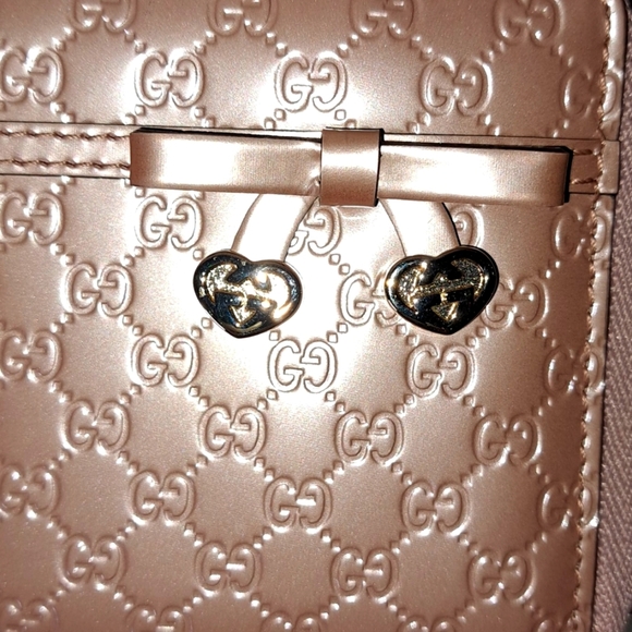 Gucci Micro Guccissima Bow Wallet EUC - Picture 16 of 17